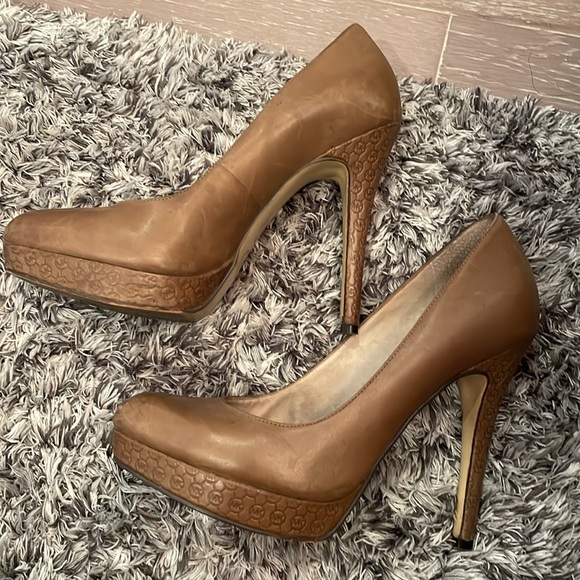 Michael Kors Heels - Picture 3 of 6